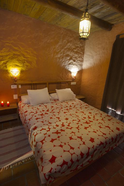 Jade Hotel Ubrique Bagian luar foto