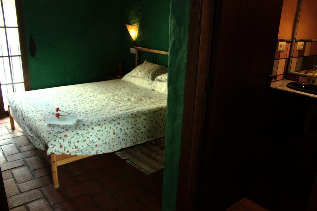 Jade Hotel Ubrique Bagian luar foto